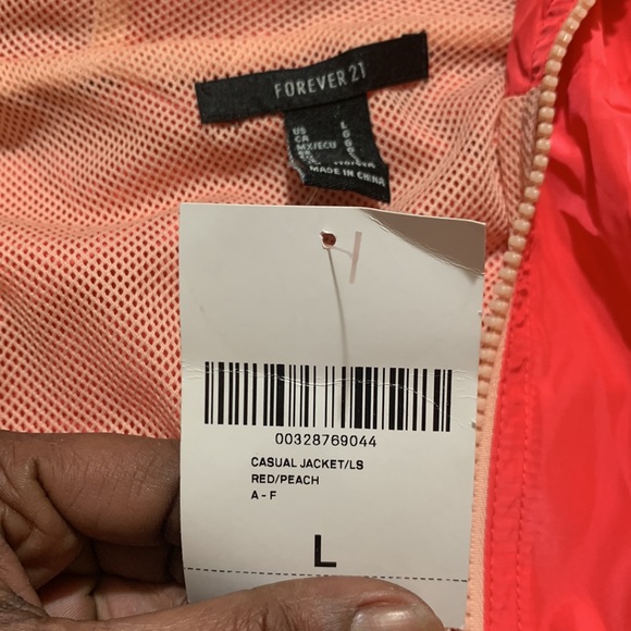 Forever 21 Large Peach Casual Jacket 100% Polyester Lining - Picture 6 of 8